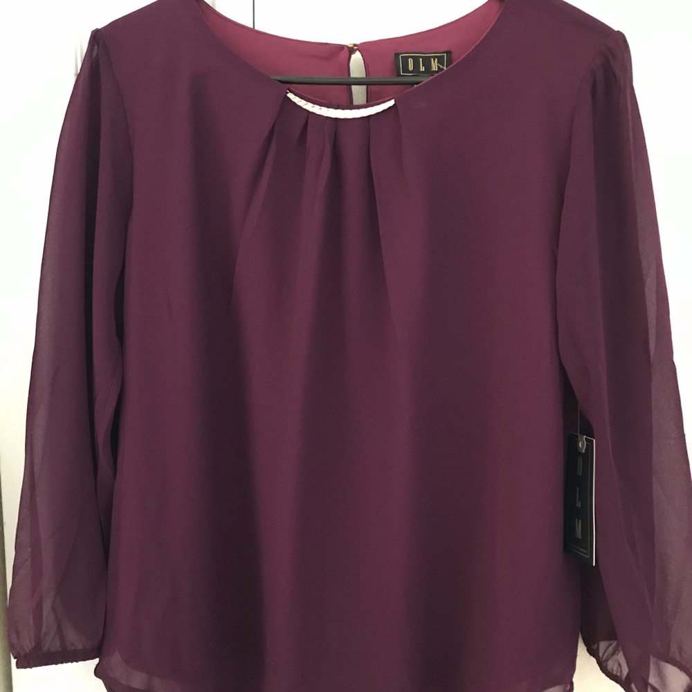 Blouse for women.